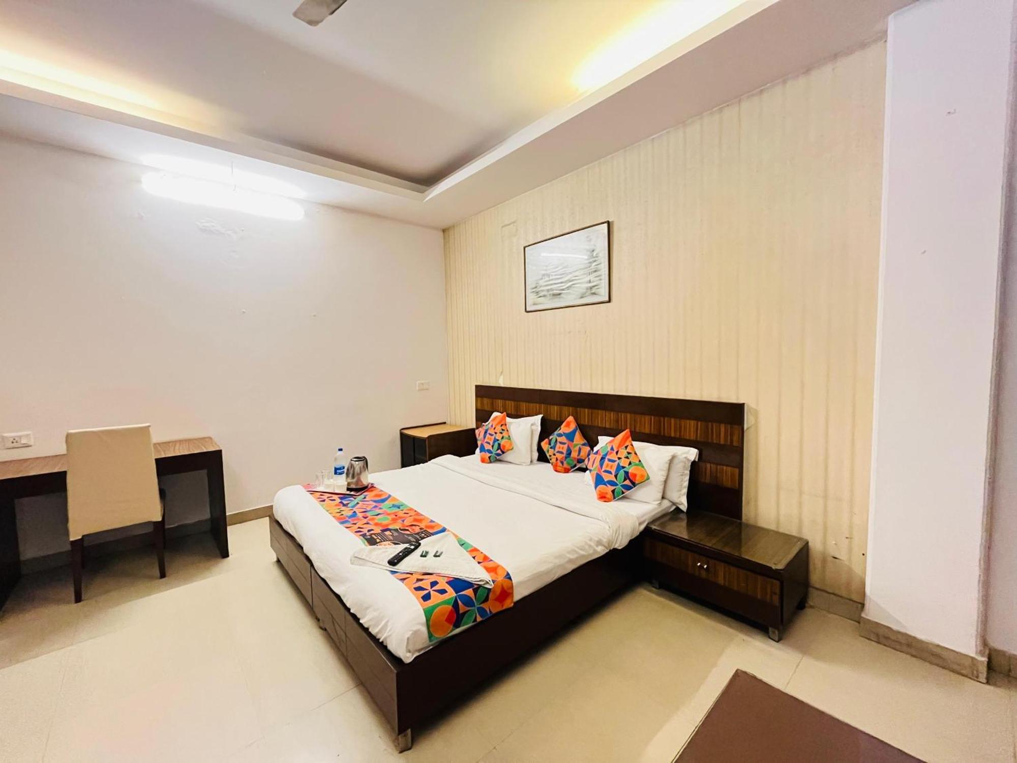 Le Grand - Kalka Ji Hotel New Delhi